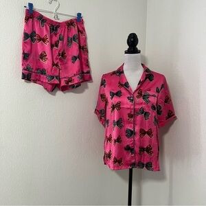 Their Nibs Women’s Medium Satin Shortie Pyjamas Pink Bow Print Sleepwear NWOT